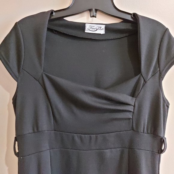 FeverFish | Vintage style dress M/L- with belt - Picture 3 of 5